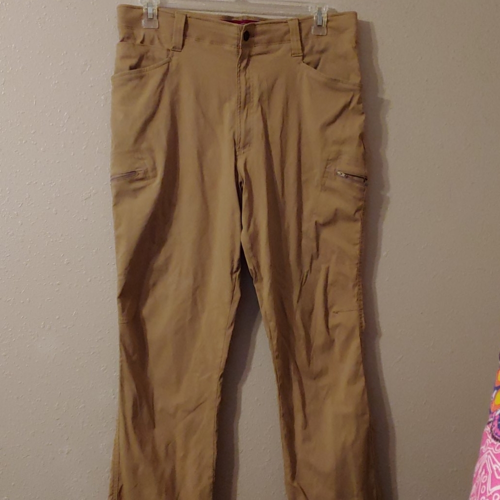 Mens tan cargo